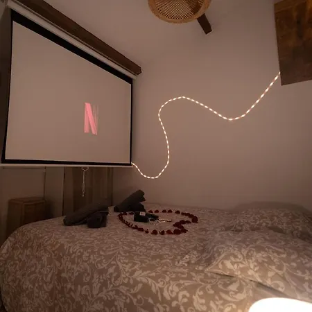 Maison Romantique Avec Cinema